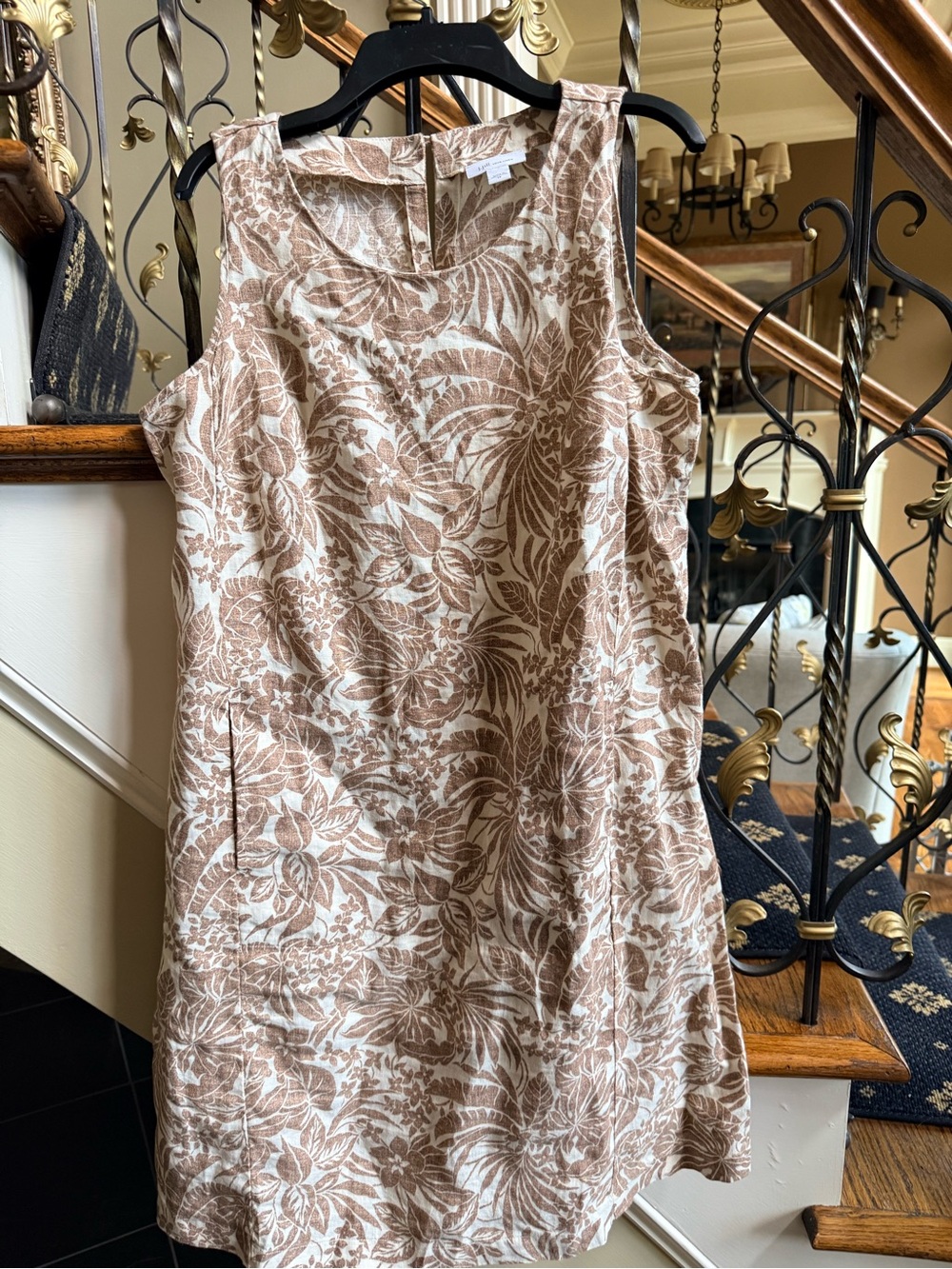 J.Jill Love Linen XS EUC. Great Summer dress. Button back fastened.